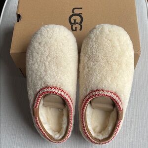 UGG TASMAN MAXI CURLY SLIPPERS - Natural - US 8/EU 39